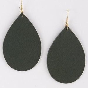 Olive Teardrop earrings
